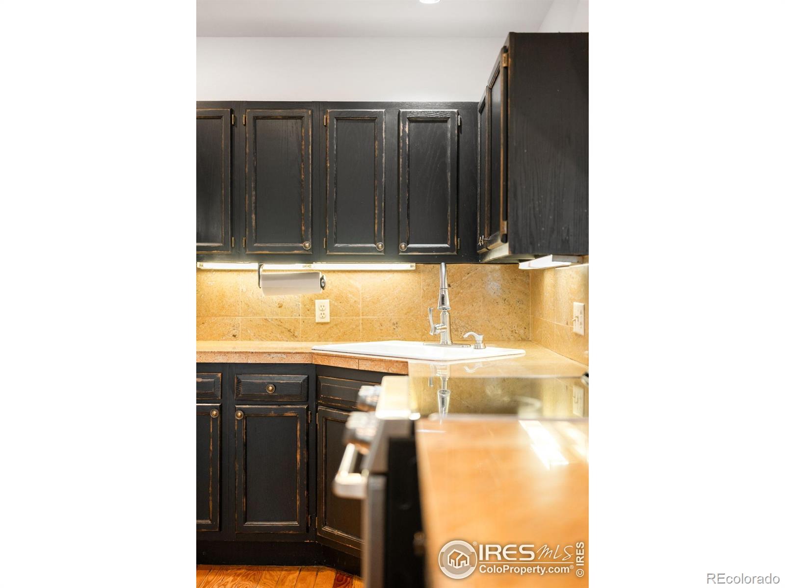 MLS Image #15 for 446  pearl street,boulder, Colorado
