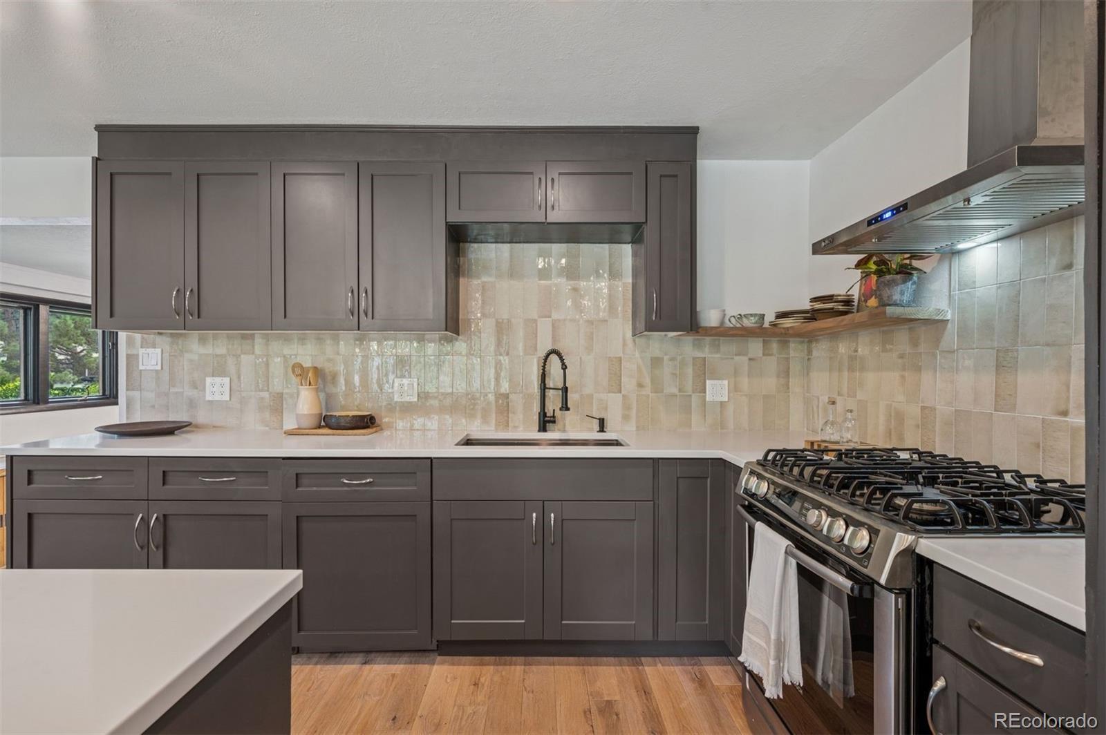 MLS Image #11 for 4634 w tufts circle,denver, Colorado
