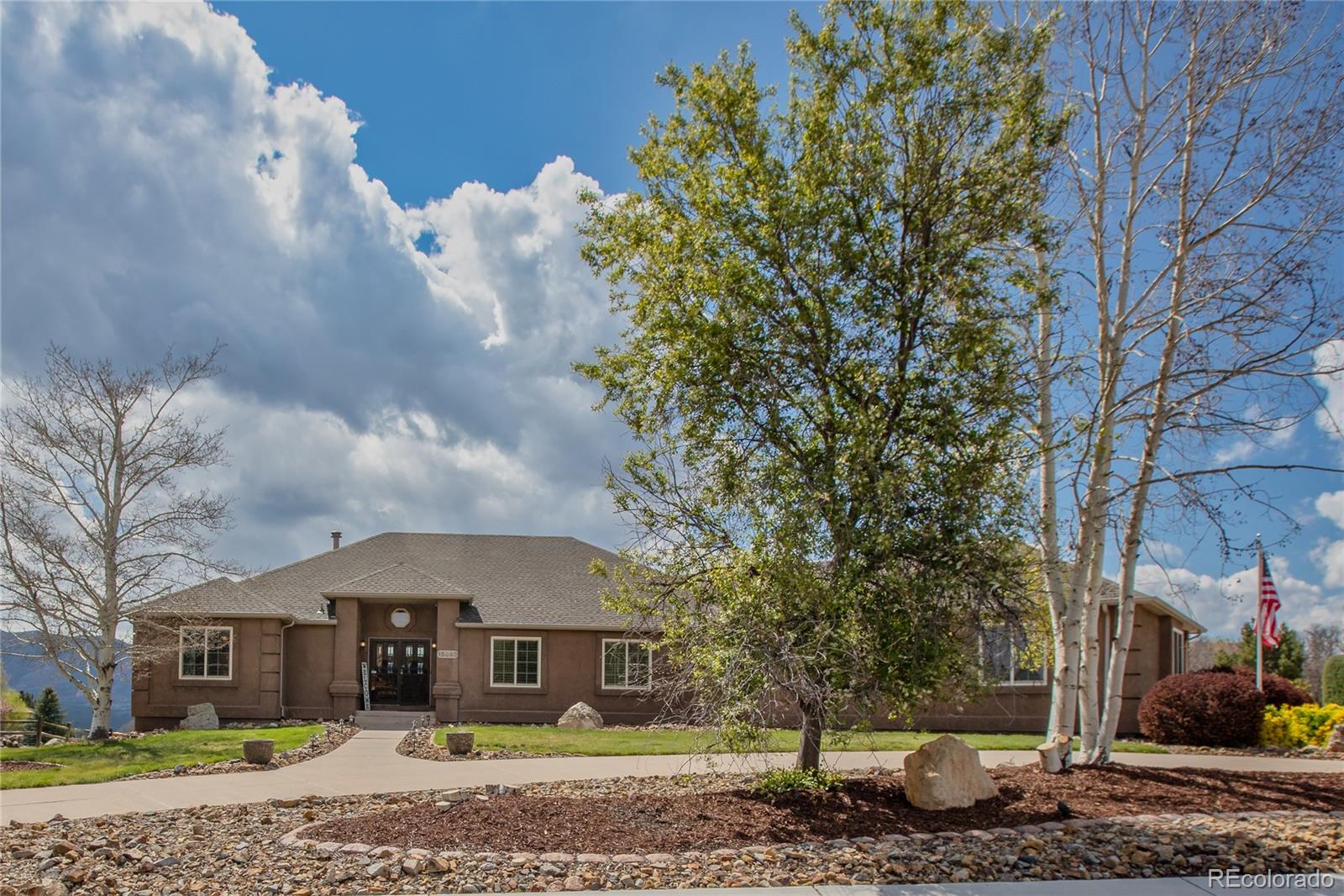 MLS Image #2 for 15090  jessie drive,colorado springs, Colorado
