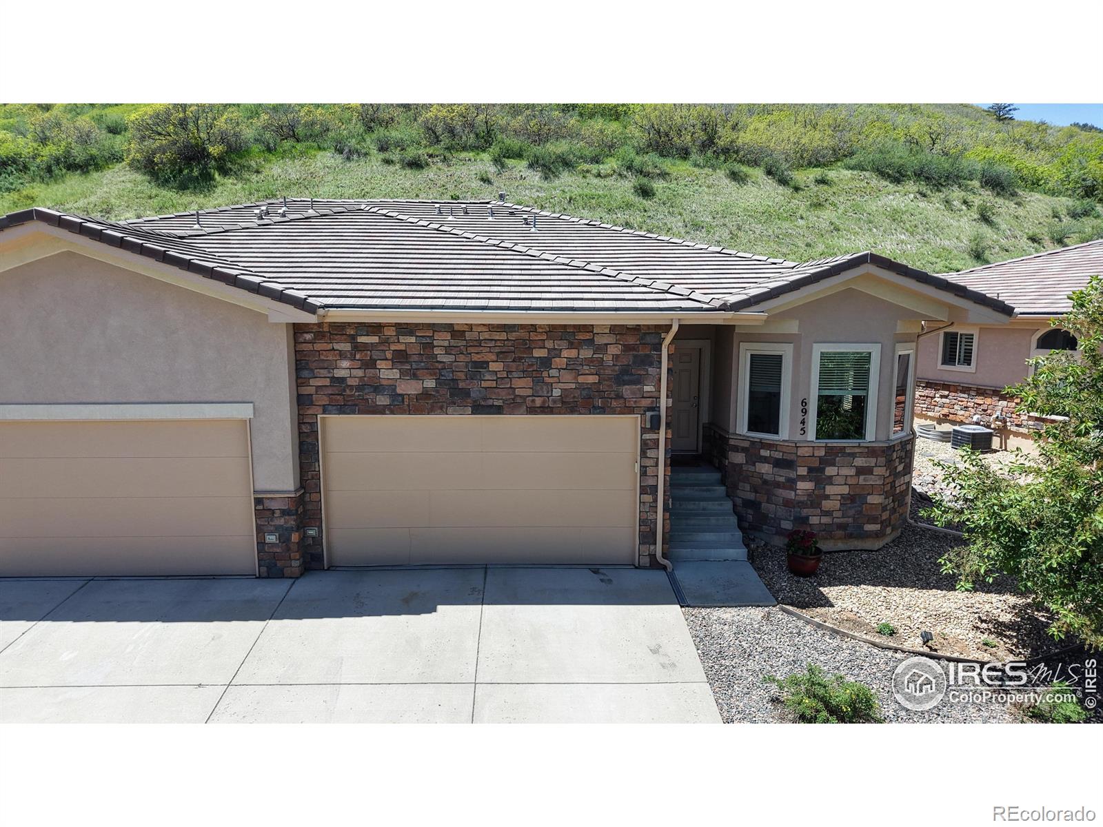 MLS Image #3 for 6945 n fargo trail ,littleton, Colorado