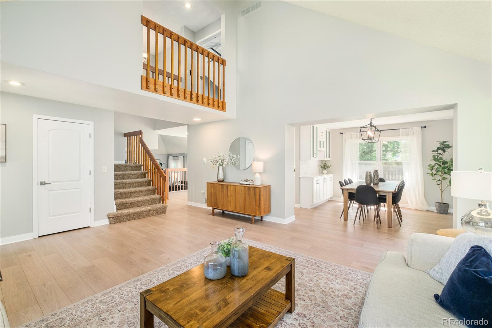 MLS Image #3 for 16438 e prentice circle,centennial, Colorado