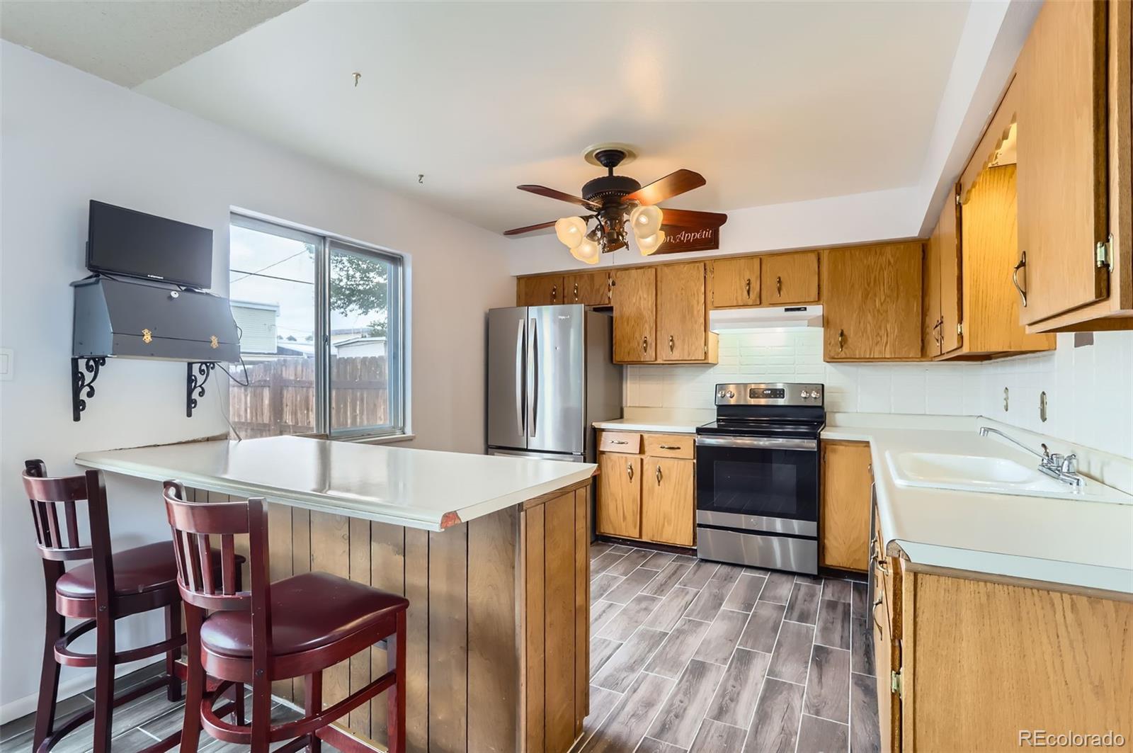 MLS Image #9 for 8613  santa fe drive ,thornton, Colorado