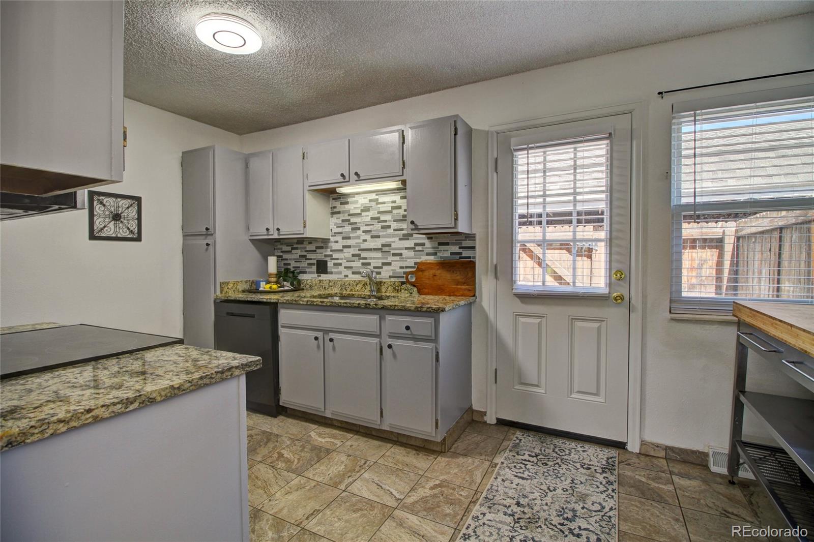 MLS Image #9 for 1517 s owens street,denver, Colorado