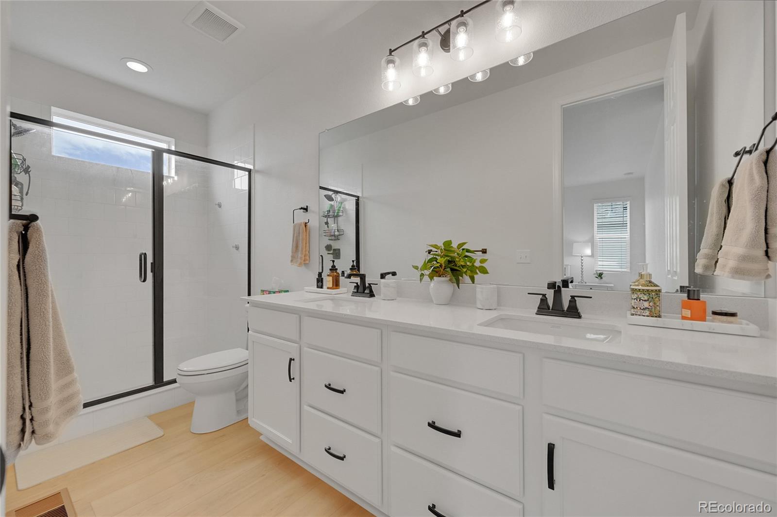 MLS Image #19 for 4612 s wenatchee street,aurora, Colorado