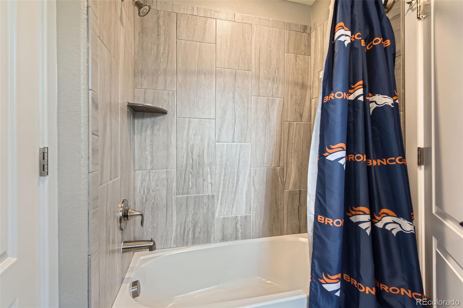 MLS Image #35 for 8133  arapahoe peak street,littleton, Colorado