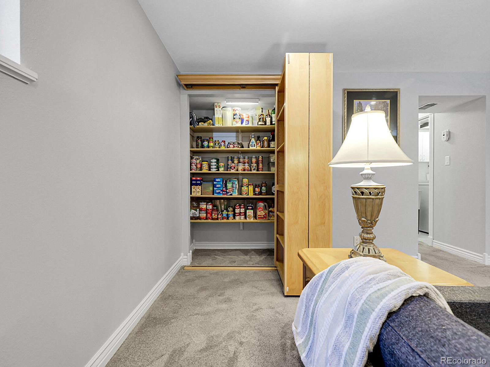 MLS Image #11 for 6810 s marion circle,centennial, Colorado