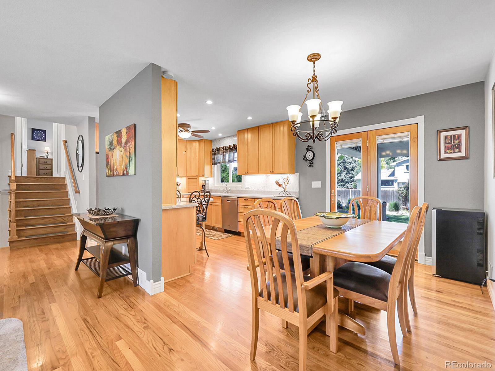 MLS Image #4 for 6810 s marion circle,centennial, Colorado