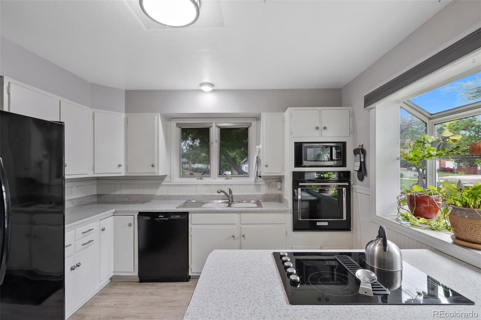 MLS Image #15 for 2633  summit drive,colorado springs, Colorado