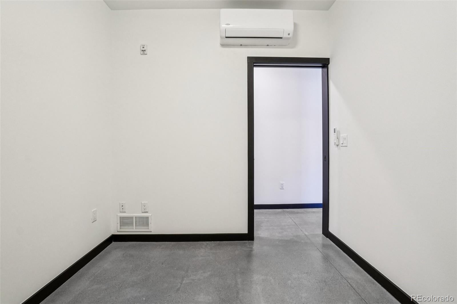 MLS Image #14 for 1601  park avenue #106,denver, Colorado