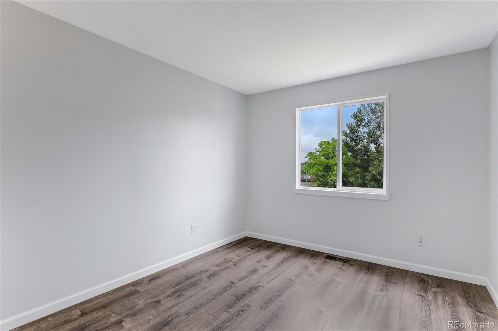 MLS Image #12 for 5101 e 122nd circle,thornton, Colorado