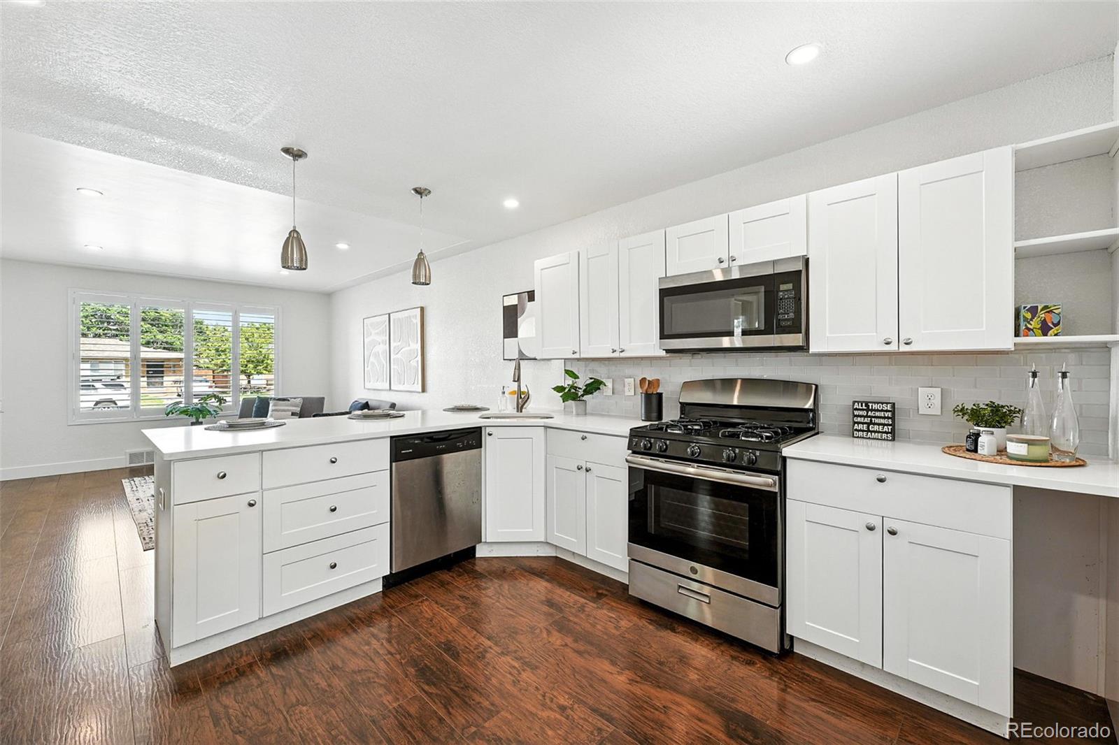 MLS Image #10 for 475 s eliot street,denver, Colorado