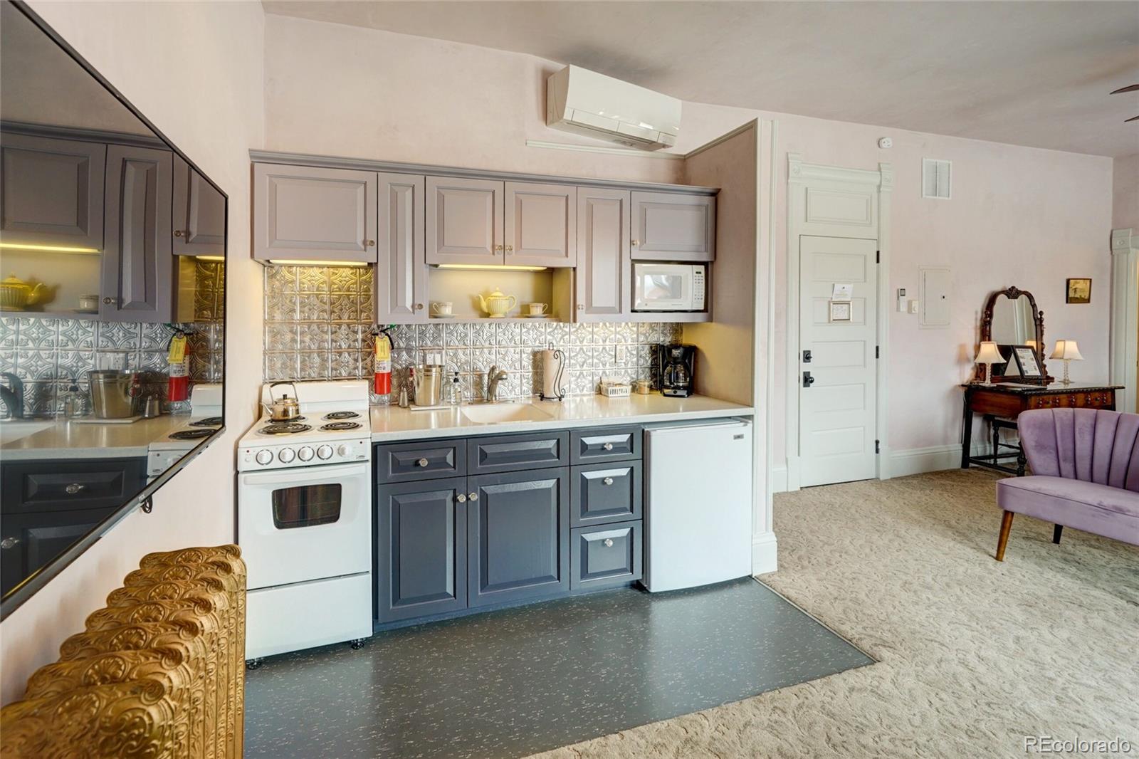 MLS Image #5 for 204 n f street,salida, Colorado