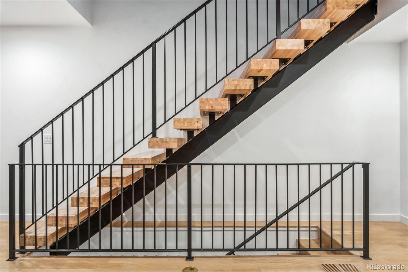 MLS Image #31 for 3709  tejon street,denver, Colorado