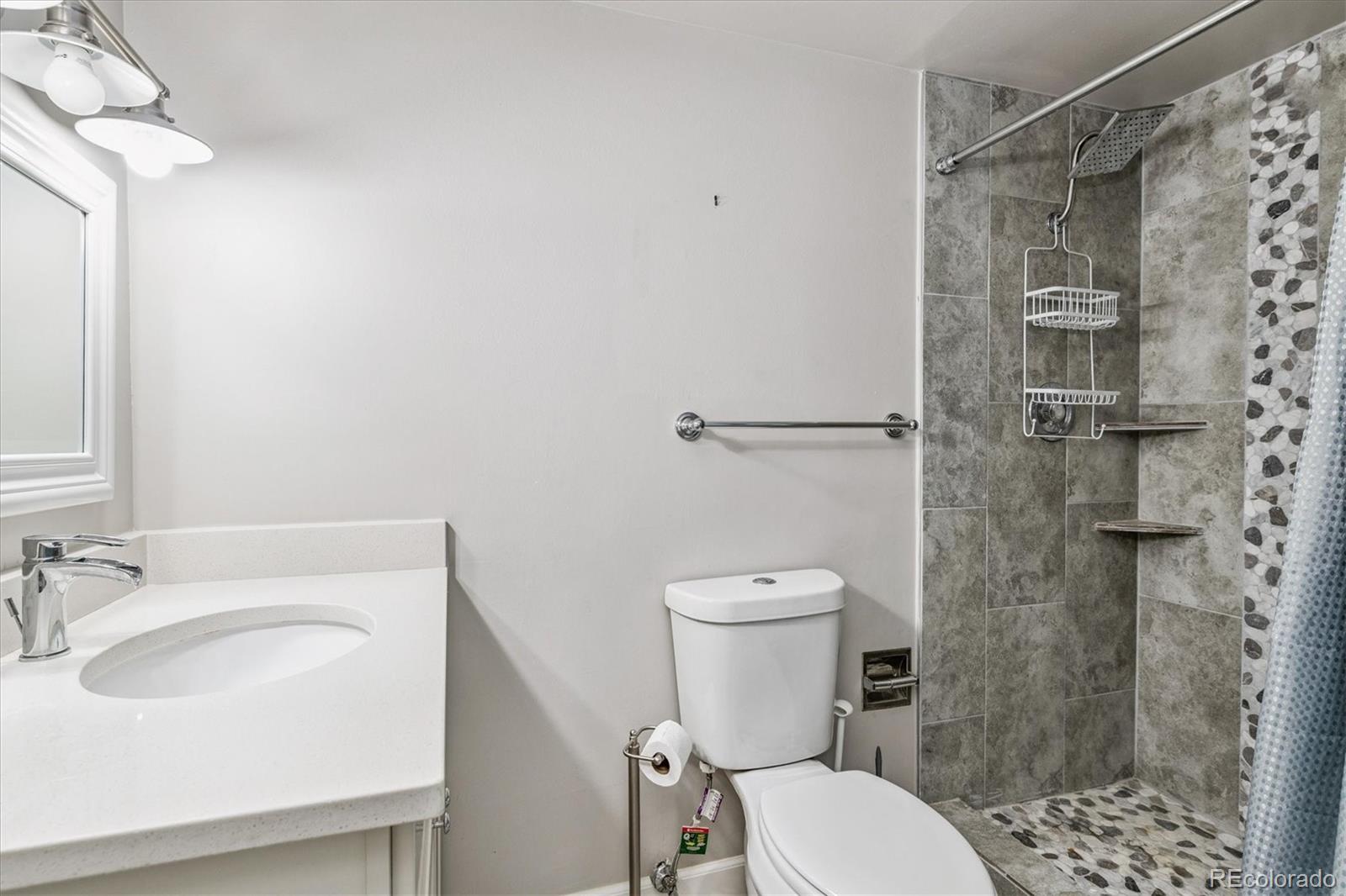 MLS Image #15 for 595 s alton way 7b,denver, Colorado