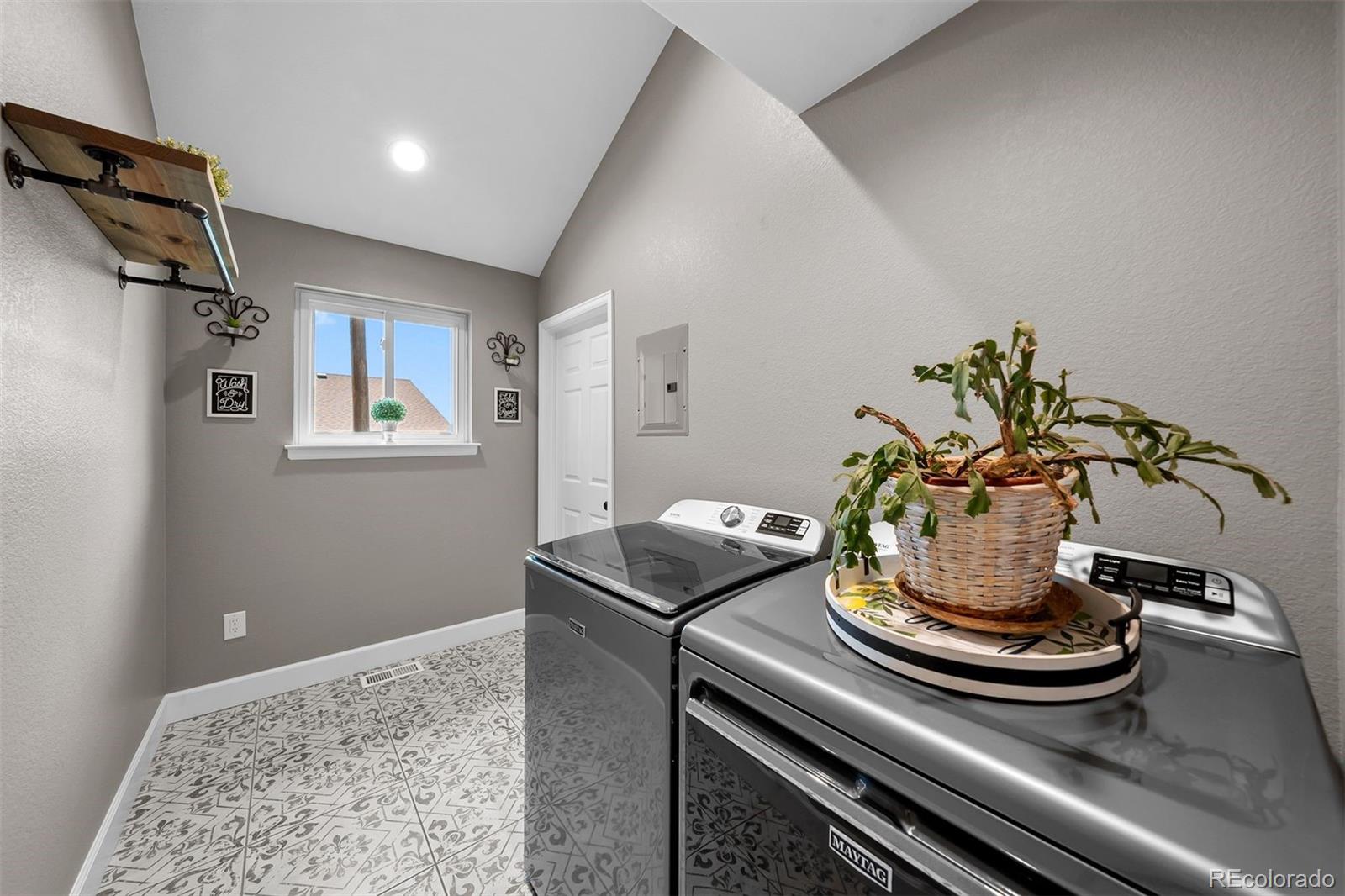 MLS Image #19 for 603 e 2nd avenue,castle rock, Colorado