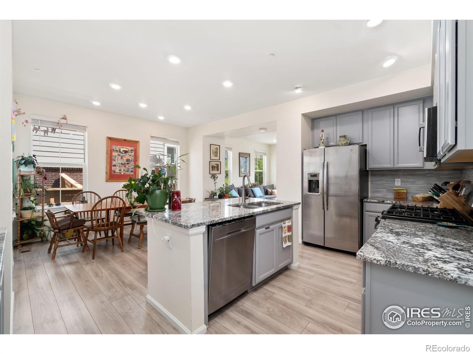 MLS Image #10 for 335  zeppelin way,fort collins, Colorado