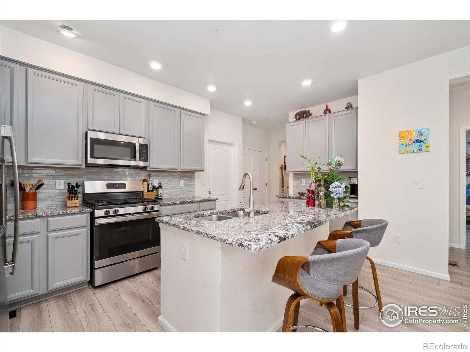 MLS Image #12 for 335  zeppelin way,fort collins, Colorado