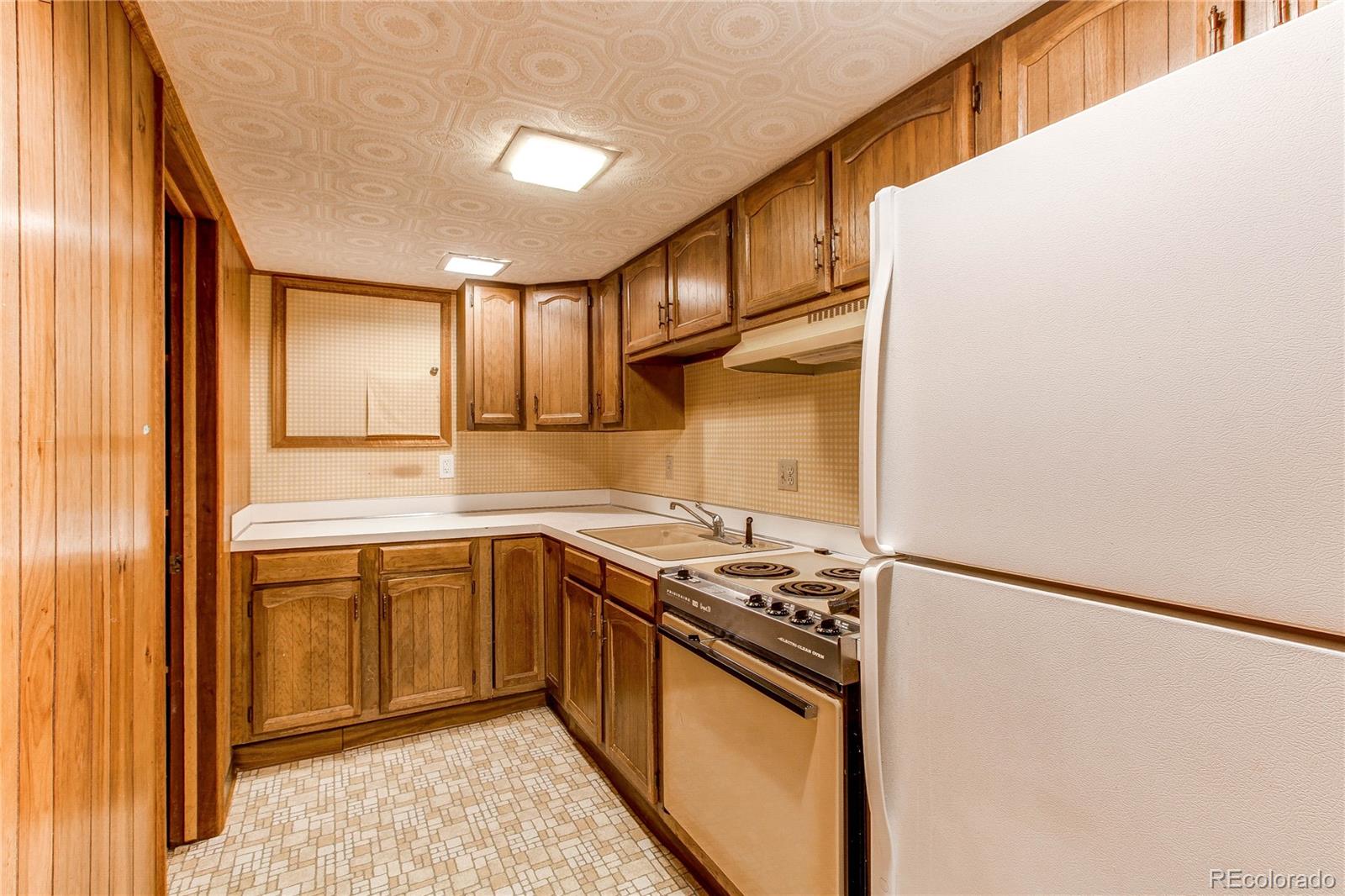 MLS Image #38 for 11682 e iowa avenue,aurora, Colorado