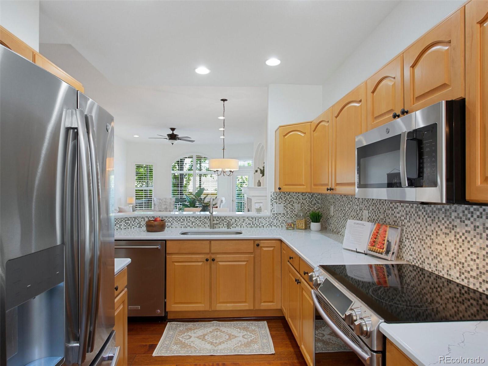 MLS Image #6 for 86  woodland circle,highlands ranch, Colorado