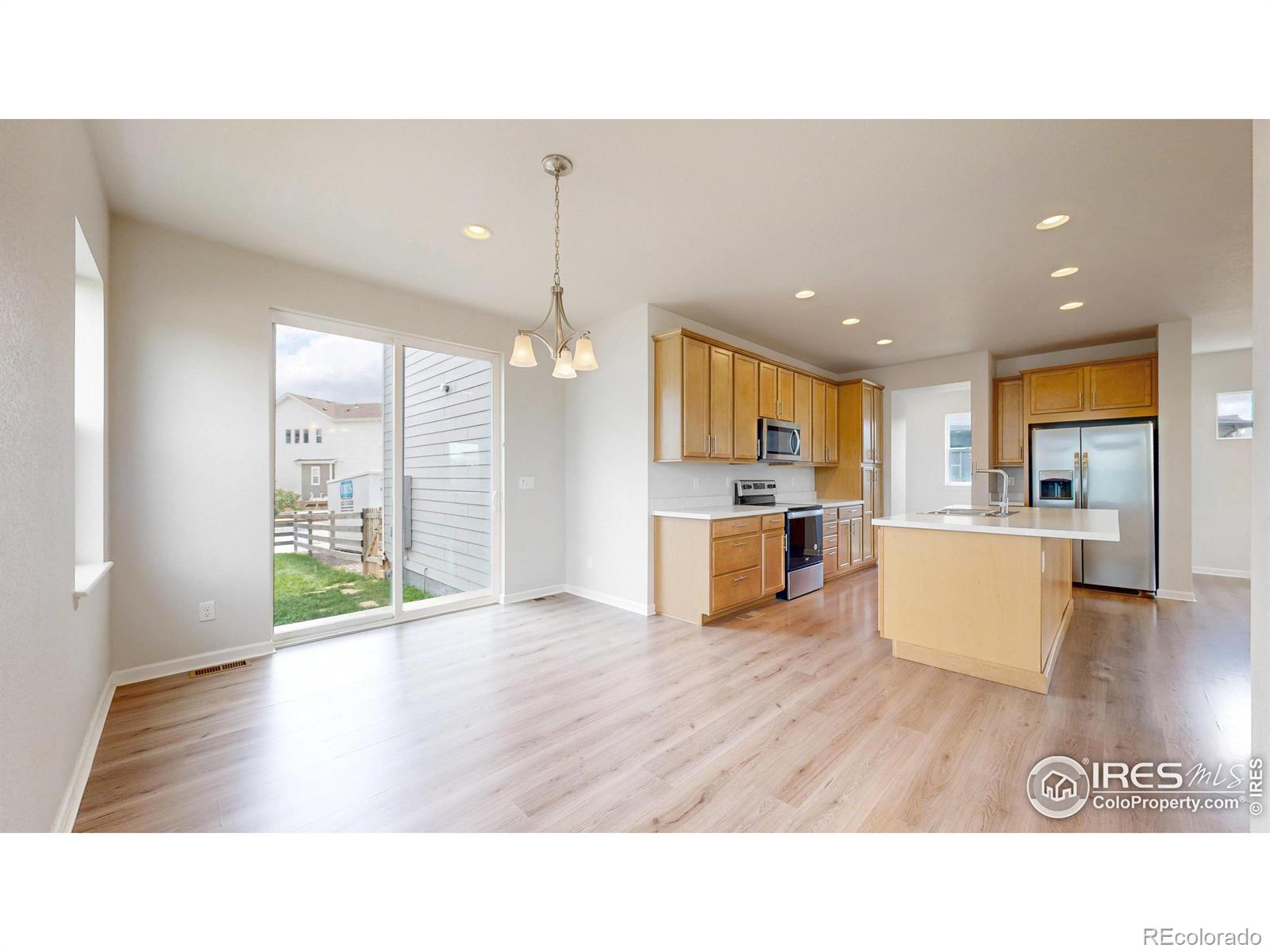 MLS Image #12 for 10604  reunion parkway,commerce city, Colorado