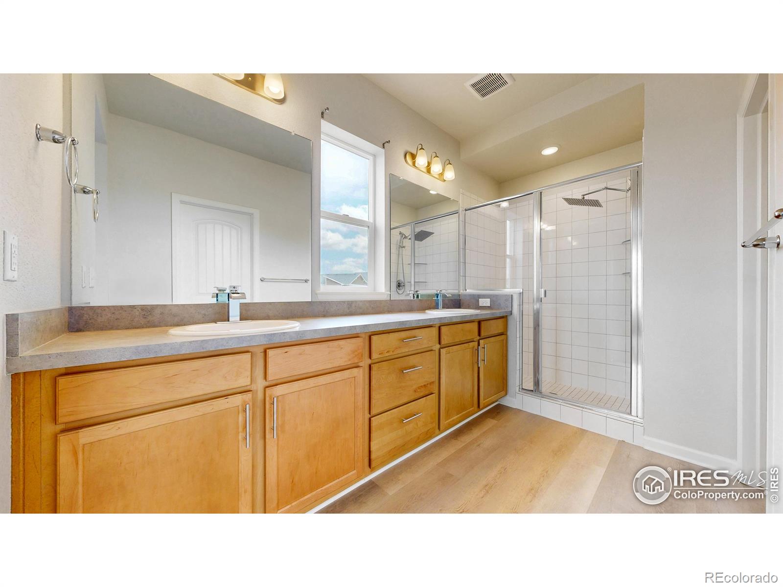 MLS Image #23 for 10604  reunion parkway,commerce city, Colorado