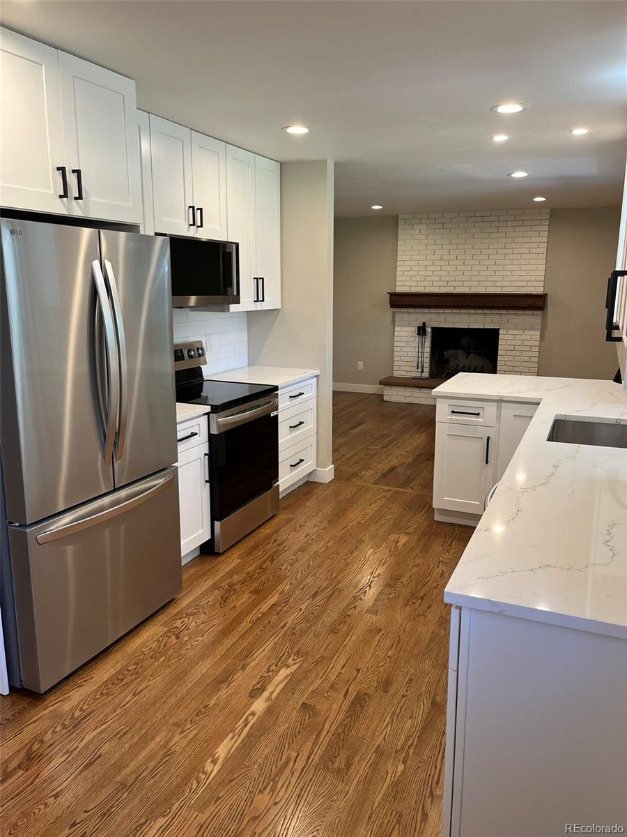 MLS Image #4 for 2836 s fenton street,denver, Colorado