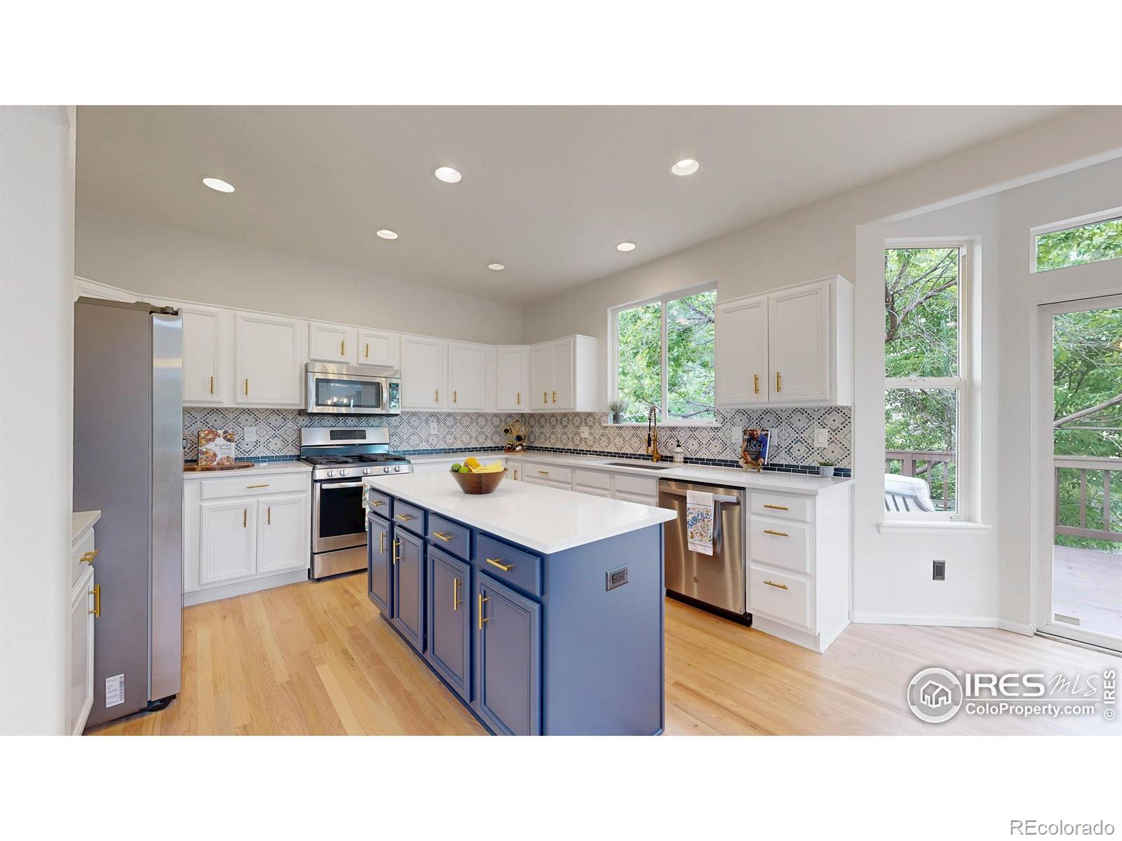 MLS Image #11 for 7597  bison court,littleton, Colorado