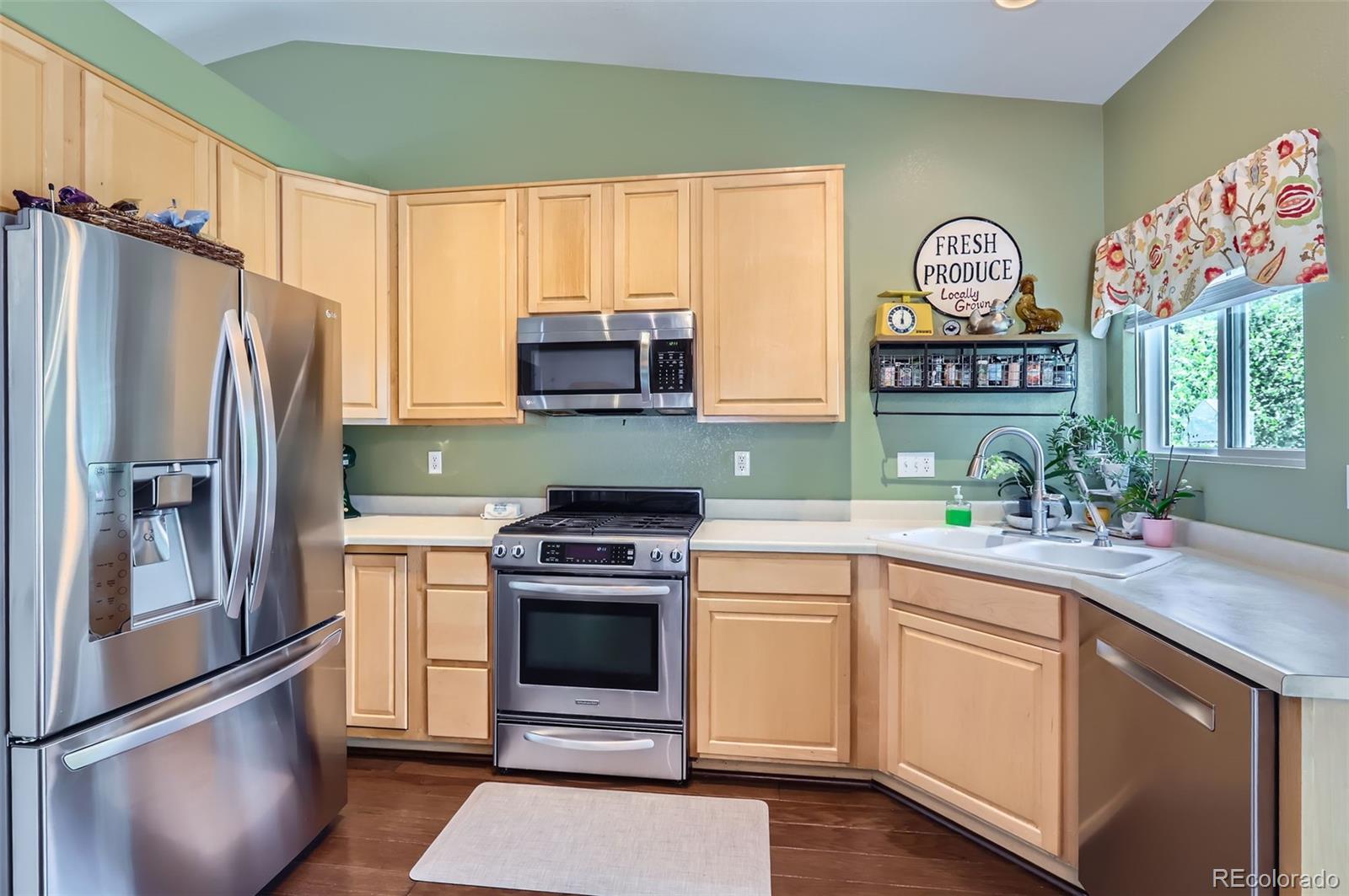 MLS Image #6 for 1201  trout creek circle,longmont, Colorado