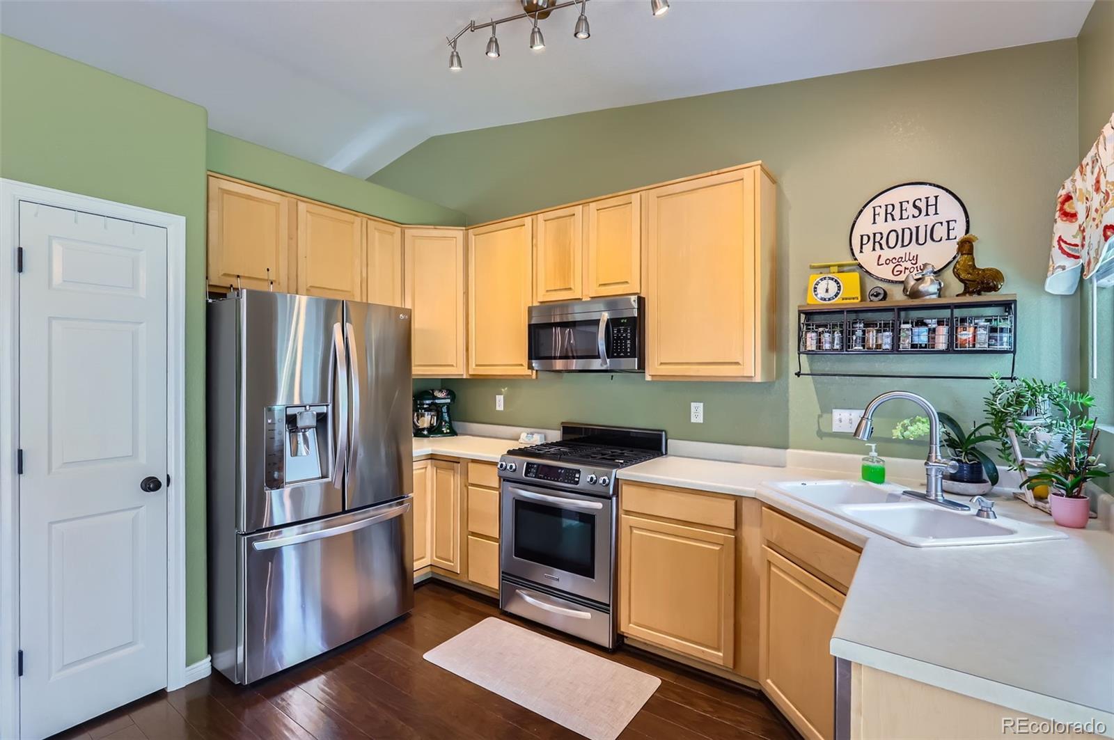 MLS Image #7 for 1201  trout creek circle,longmont, Colorado