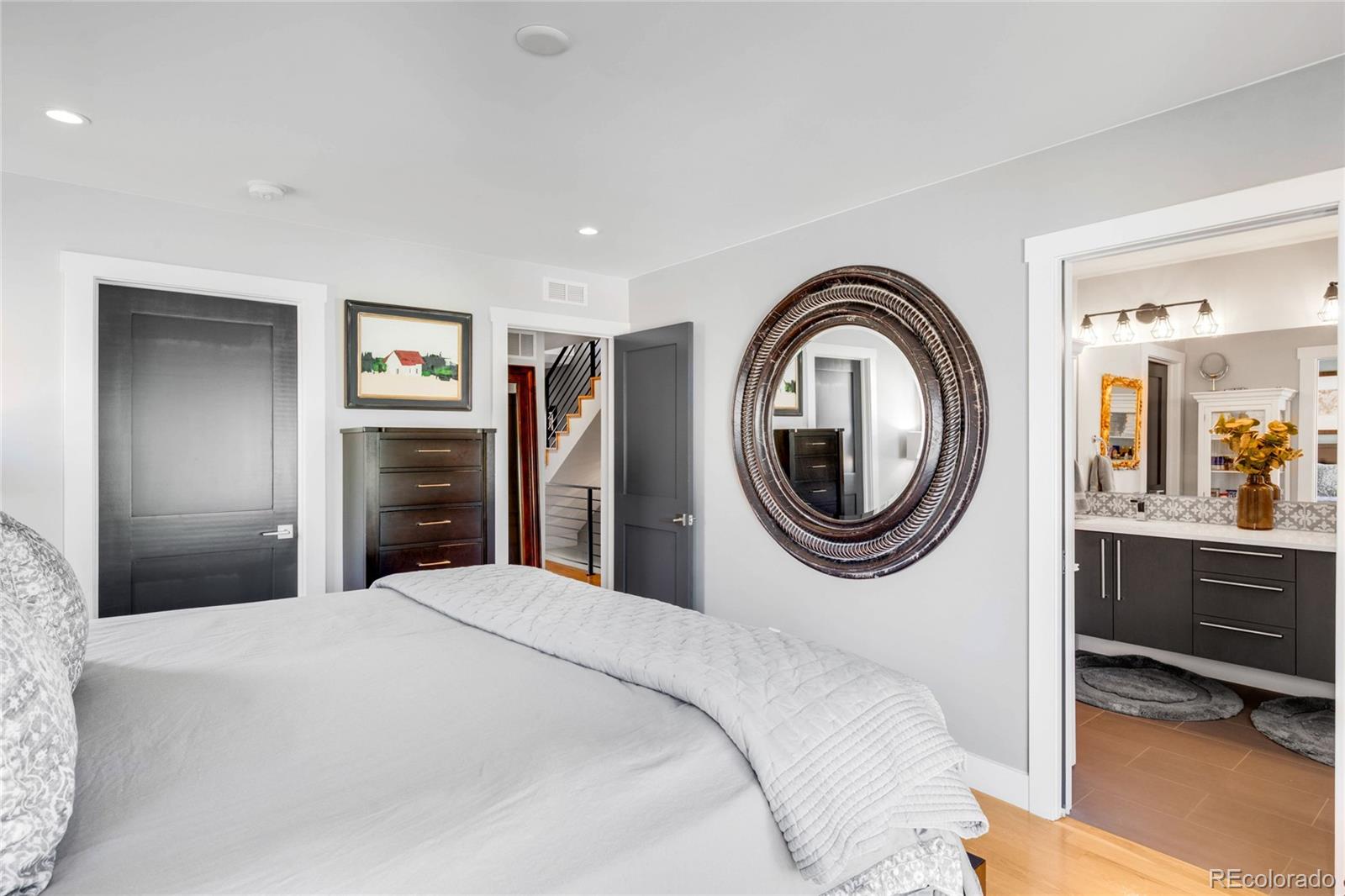 MLS Image #18 for 3617  shoshone street,denver, Colorado