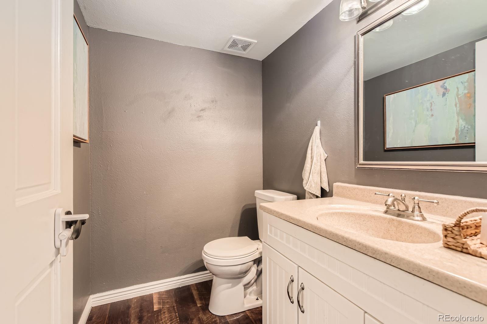 MLS Image #12 for 9929 w fairview avenue,littleton, Colorado