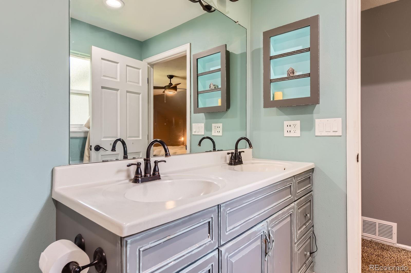 MLS Image #17 for 9929 w fairview avenue,littleton, Colorado