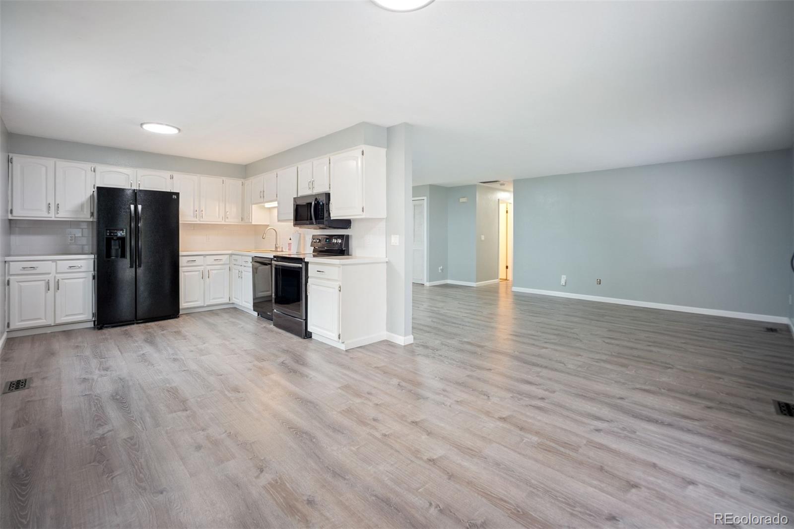 MLS Image #6 for 7659 s holland way,littleton, Colorado