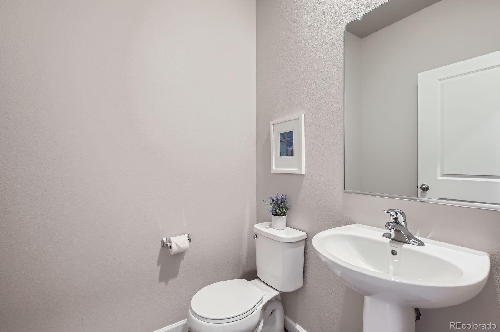 MLS Image #19 for 129  robin road,johnstown, Colorado
