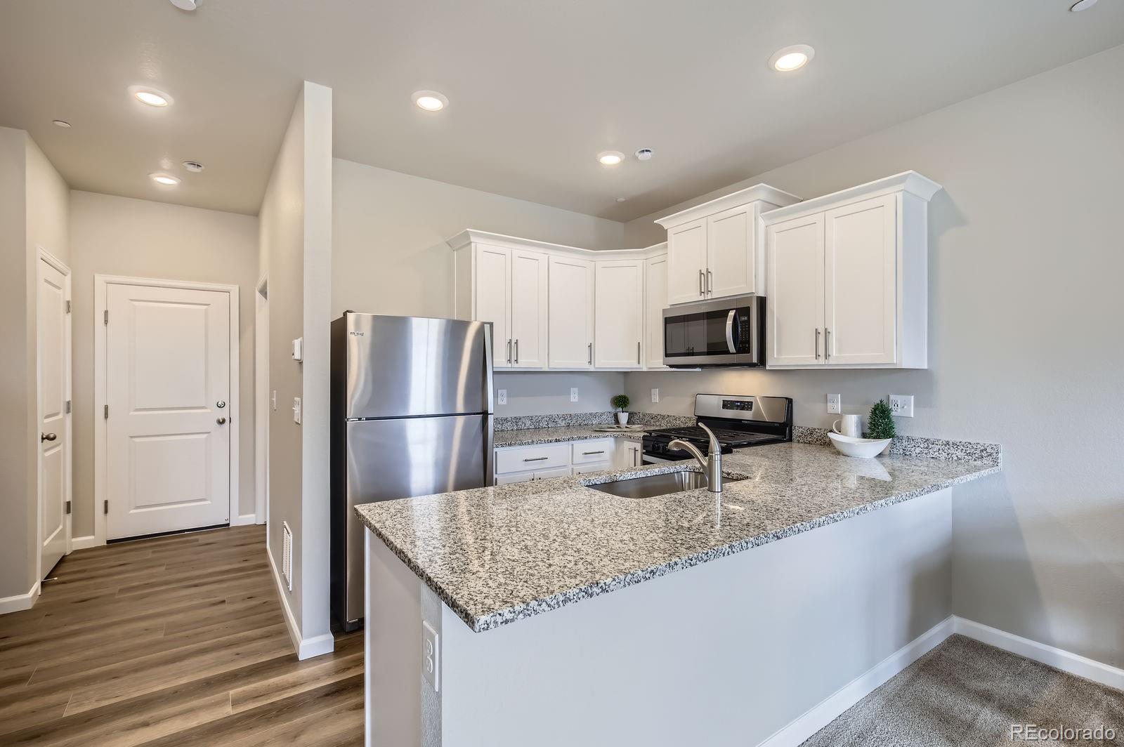 MLS Image #8 for 129  robin road,johnstown, Colorado