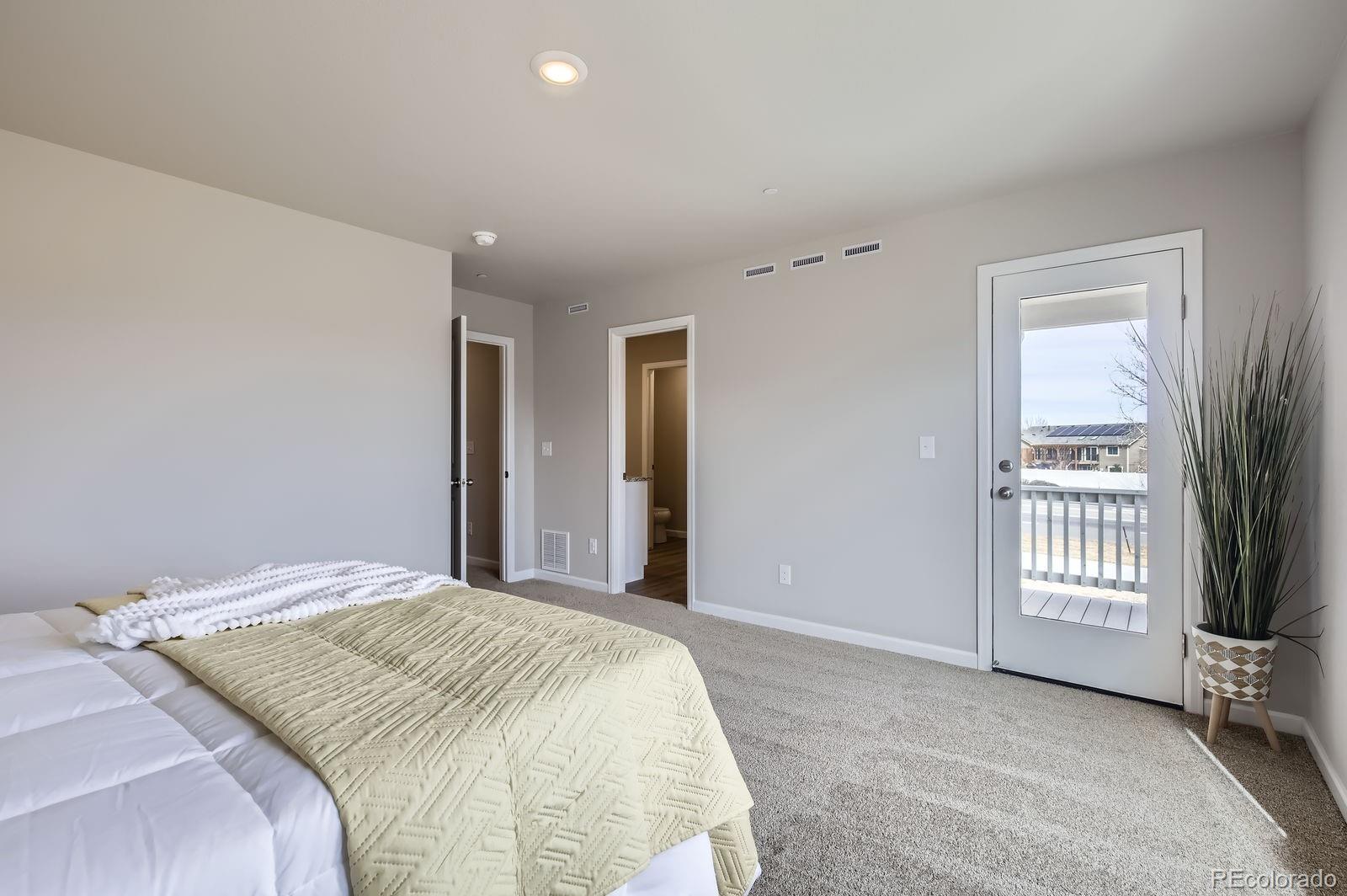 MLS Image #12 for 127  robin road,johnstown, Colorado