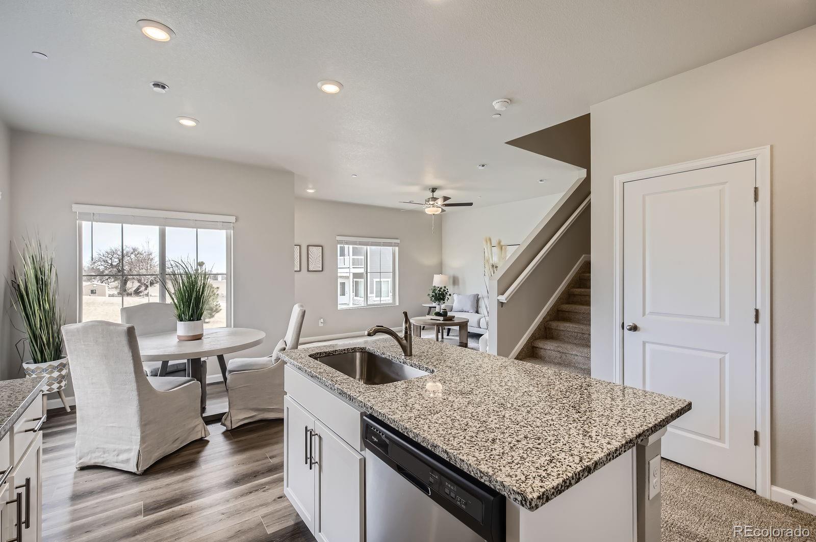 MLS Image #4 for 127  robin road,johnstown, Colorado