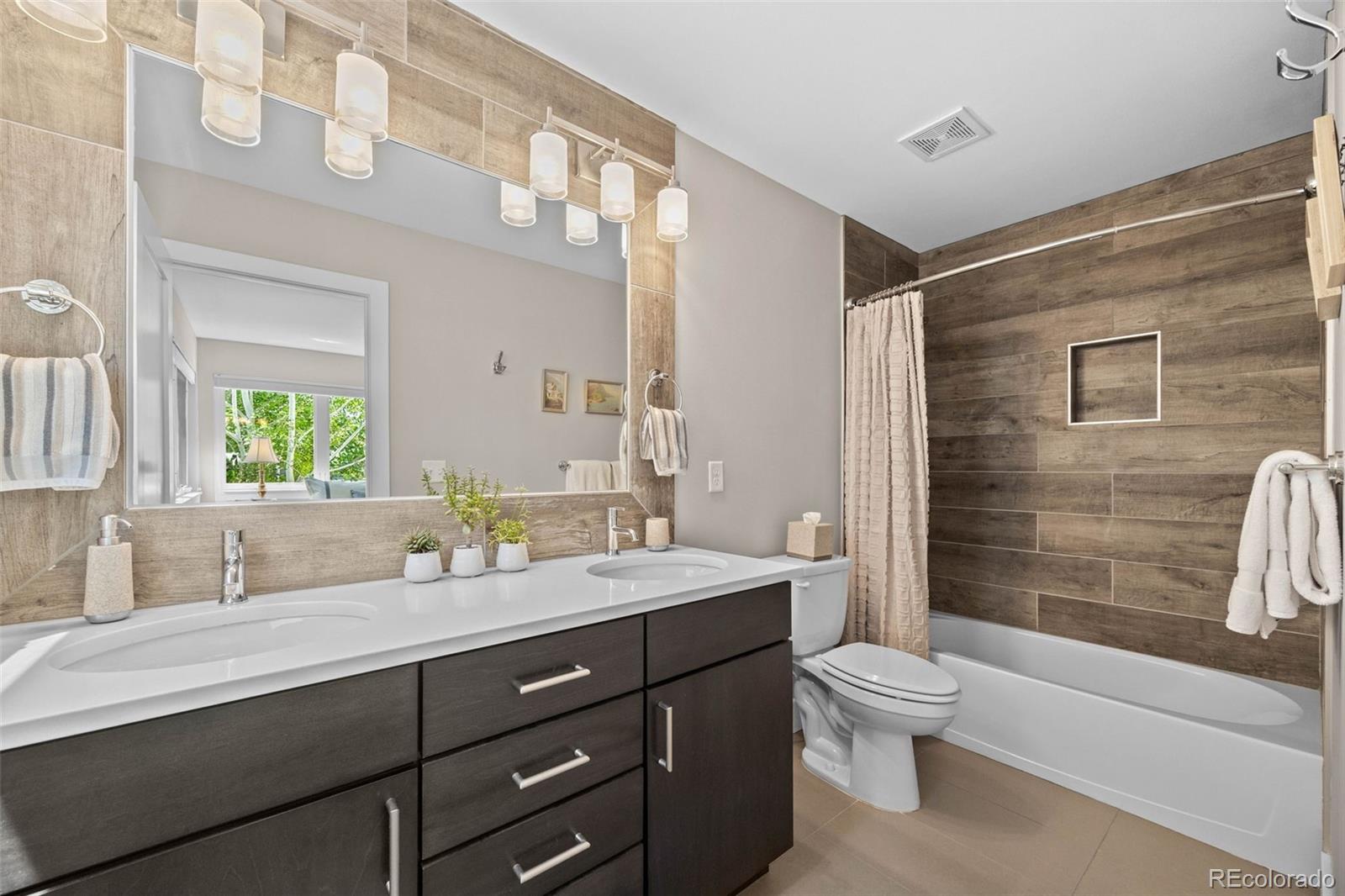 MLS Image #18 for 2730  hooker street,denver, Colorado