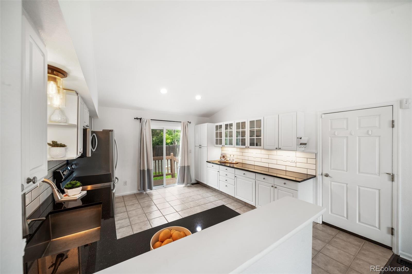 MLS Image #11 for 1482 s pitkin circle,aurora, Colorado