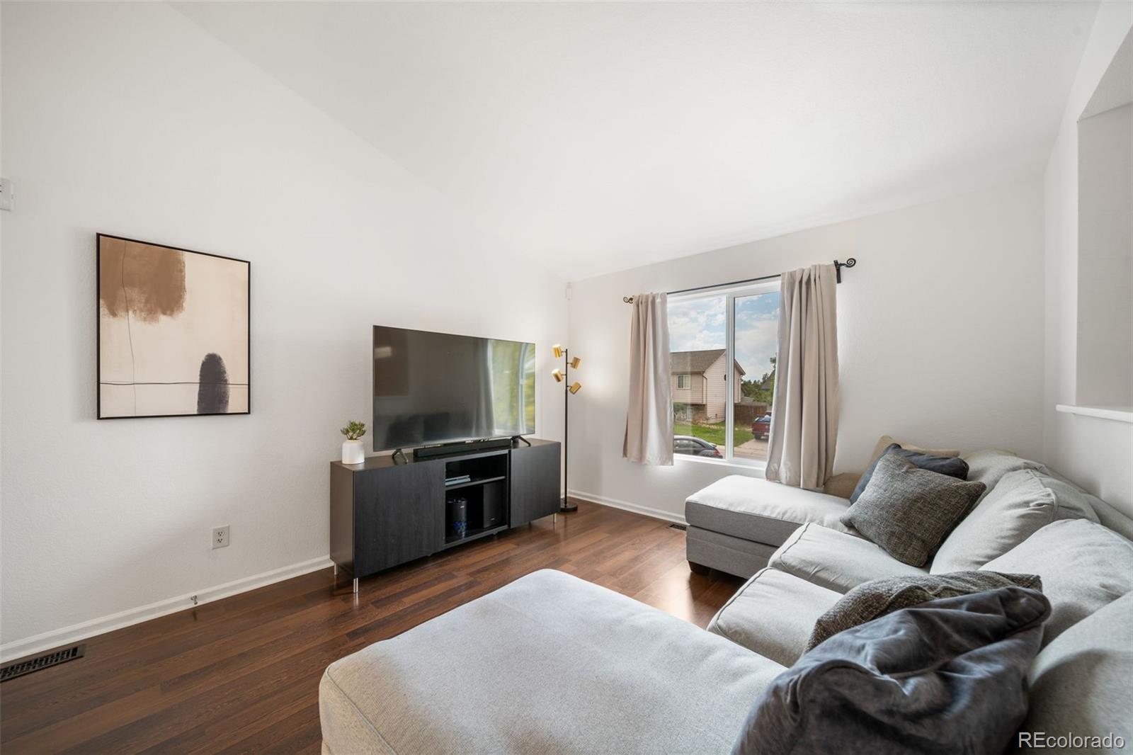 MLS Image #7 for 1482 s pitkin circle,aurora, Colorado