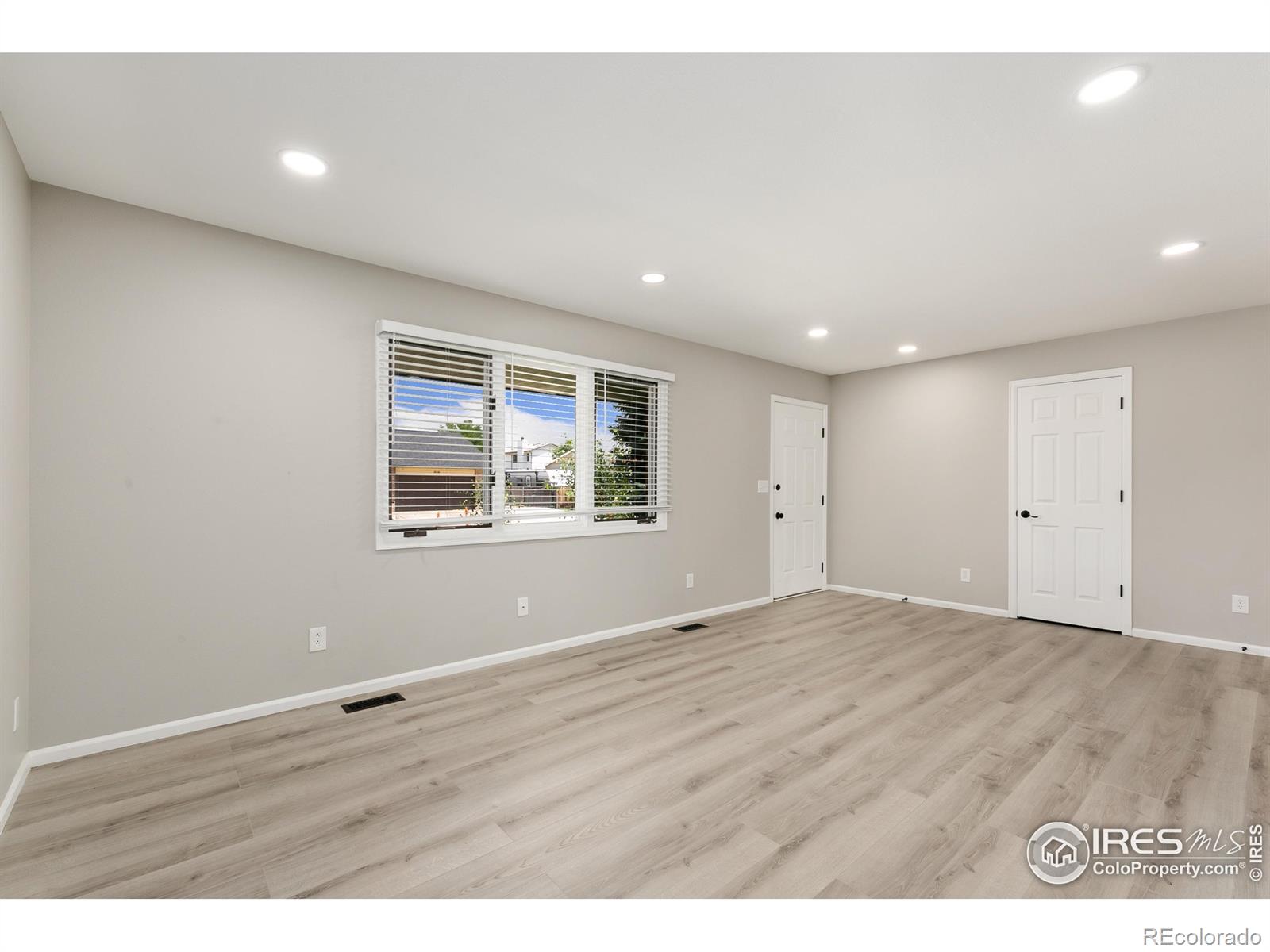 MLS Image #7 for 1069  pinyon drive,windsor, Colorado