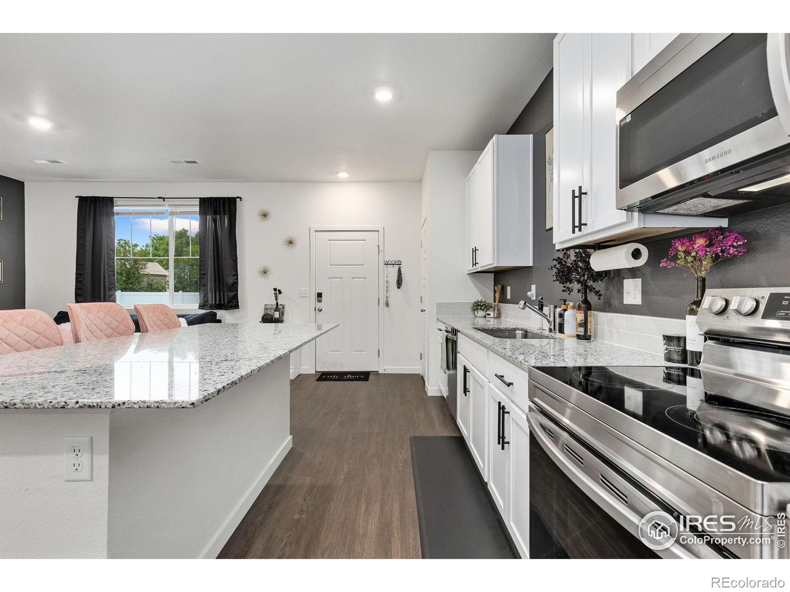 MLS Image #10 for 205  cardinal street,johnstown, Colorado