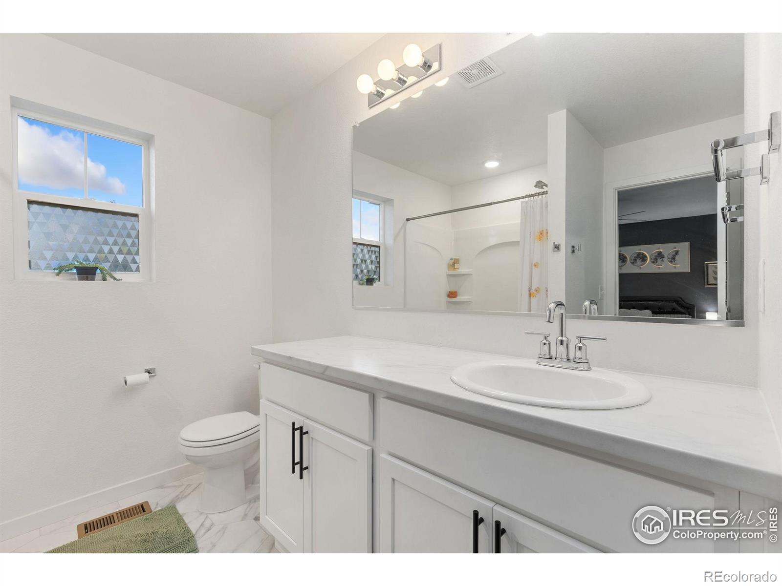 MLS Image #22 for 205  cardinal street,johnstown, Colorado