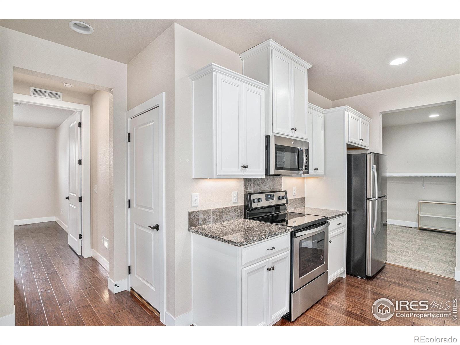 MLS Image #8 for 4751  pleasant oak drive,fort collins, Colorado