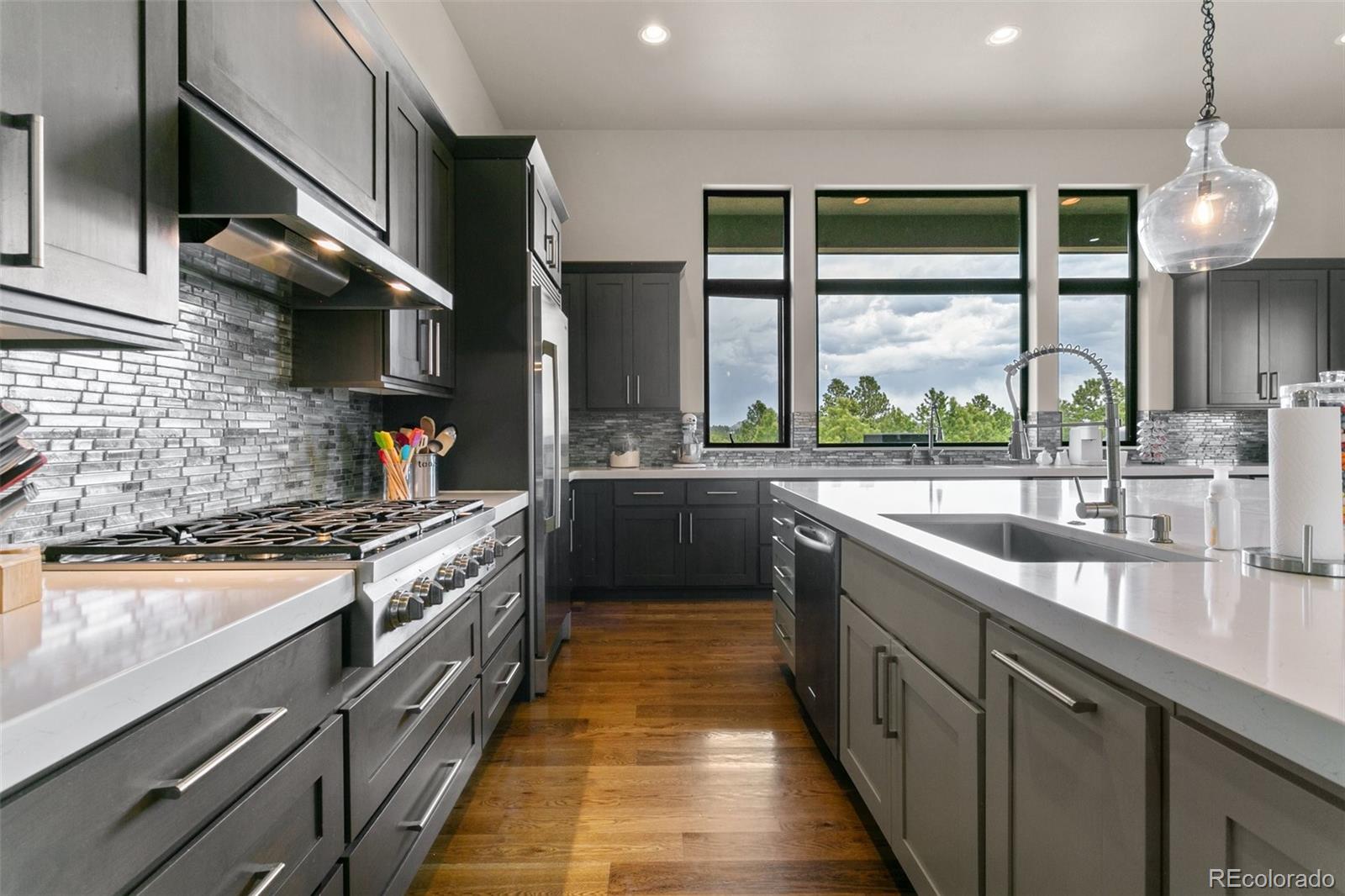 MLS Image #10 for 843  long timber lane,monument, Colorado