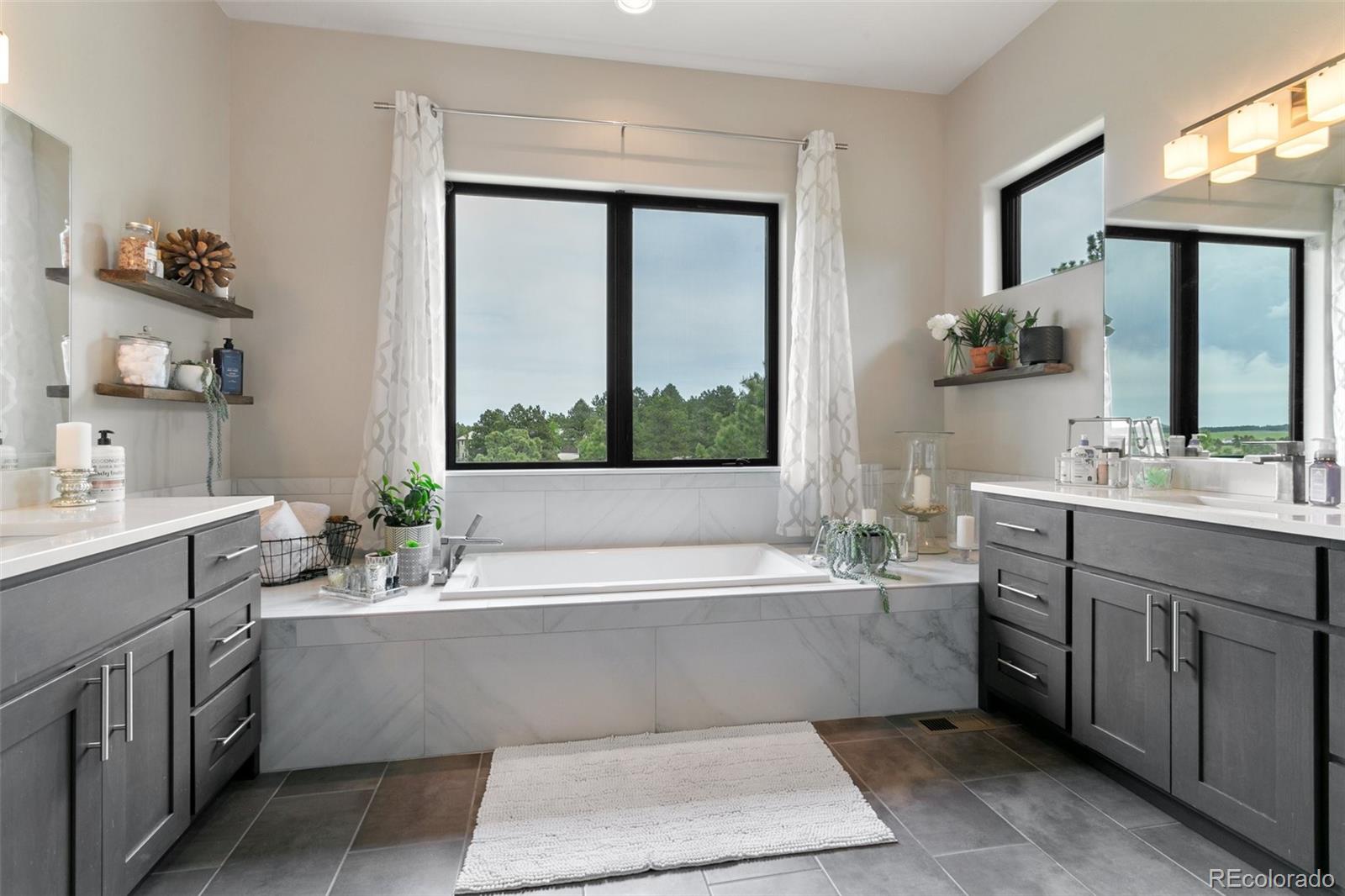 MLS Image #21 for 843  long timber lane,monument, Colorado