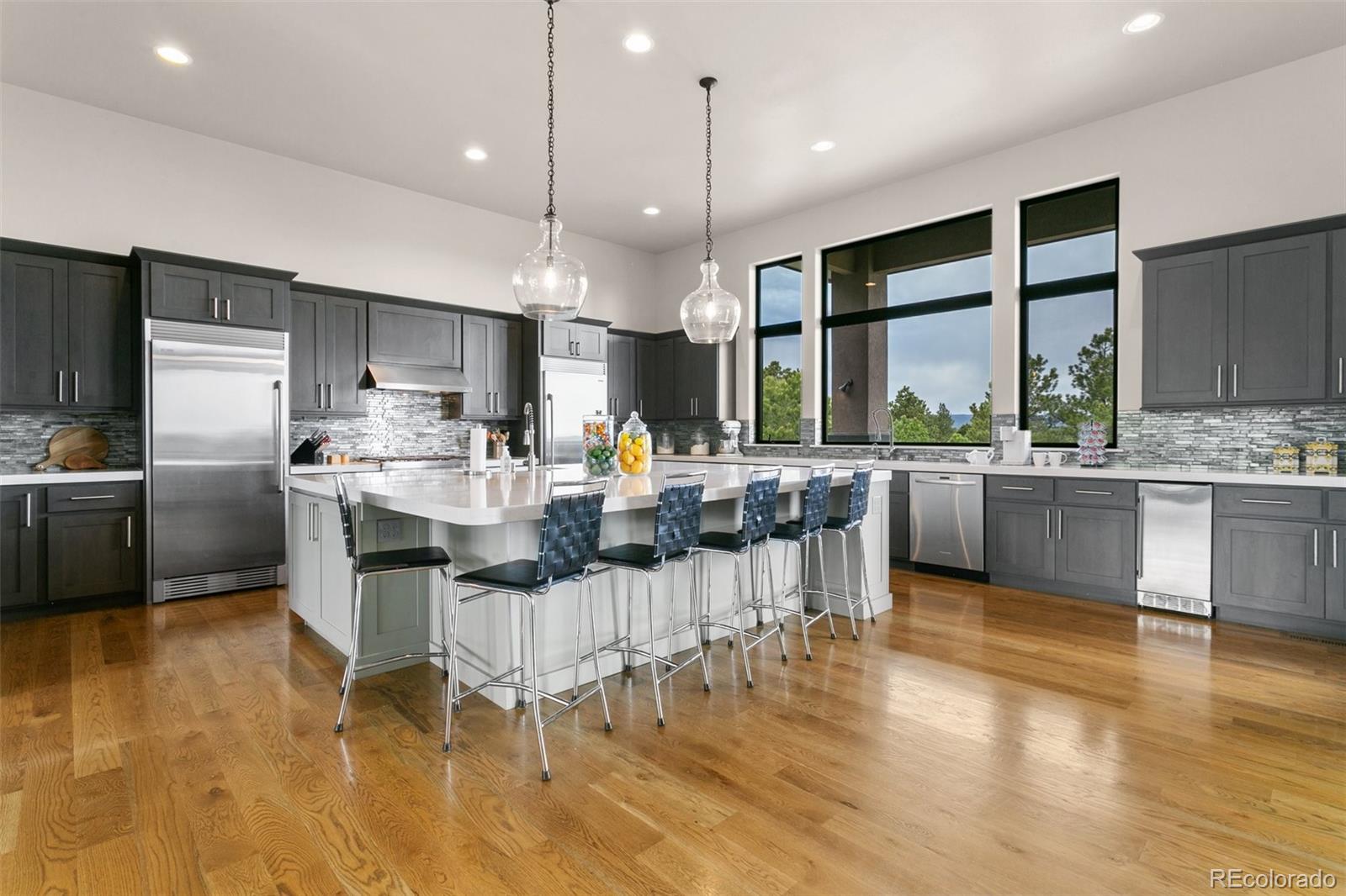 MLS Image #9 for 843  long timber lane,monument, Colorado