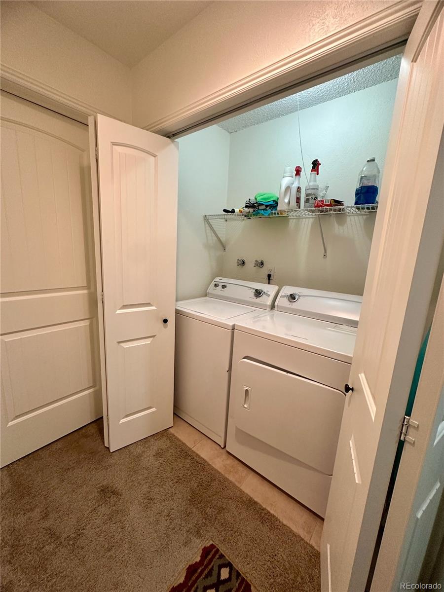 MLS Image #11 for 3550 s harlan street,denver, Colorado