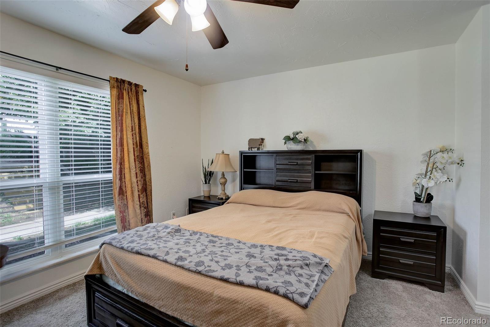 MLS Image #4 for 3550 s harlan street,denver, Colorado