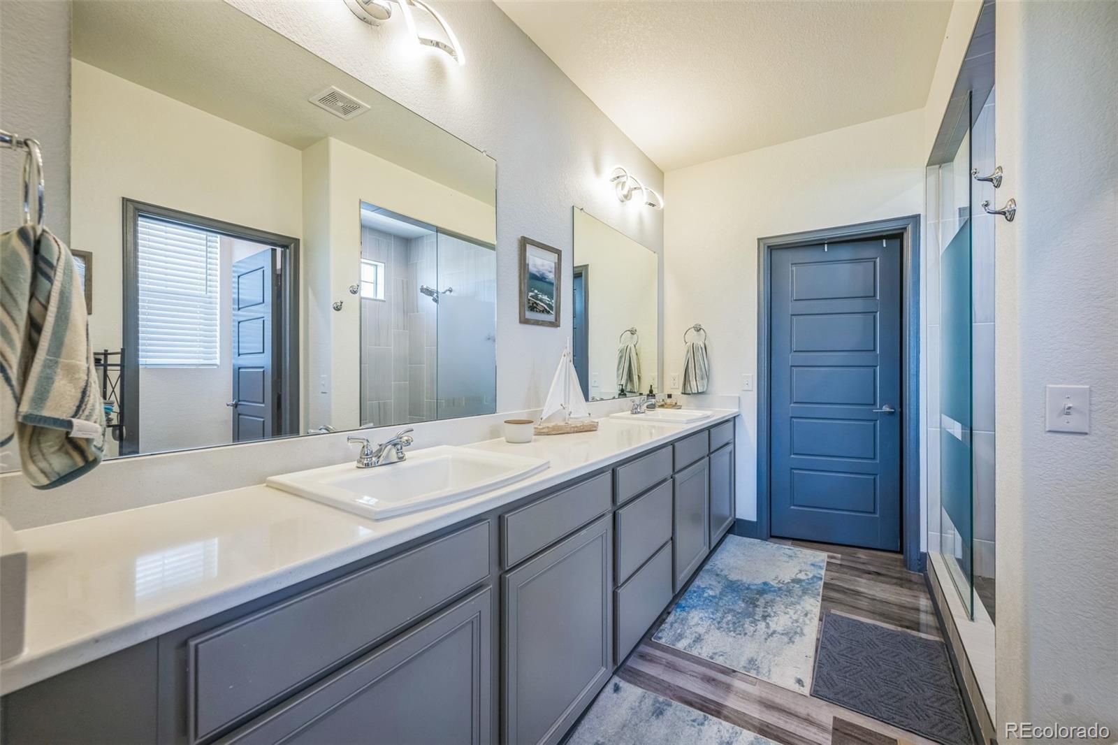 MLS Image #22 for 20553 e 50th place,denver, Colorado